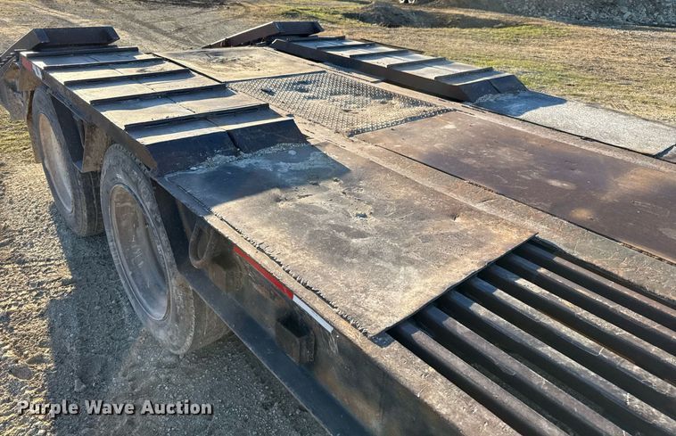 image for item EJ3457 1988 Holden HLB36225 drop deck equipment trailer