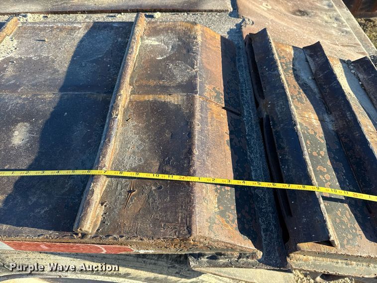 image for item EJ3457 1988 Holden HLB36225 drop deck equipment trailer