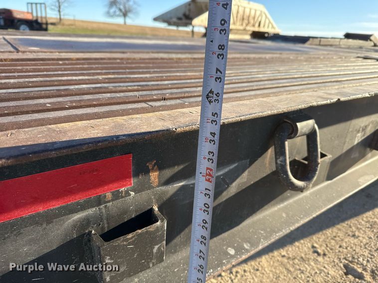 image for item EJ3457 1988 Holden HLB36225 drop deck equipment trailer