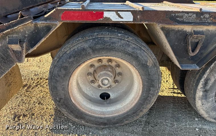 image for item EJ3457 1988 Holden HLB36225 drop deck equipment trailer