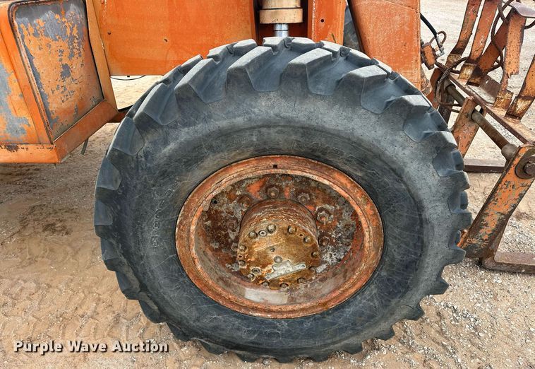 image for item EJ5307 1979 Lull 644 TT-34 telehandler