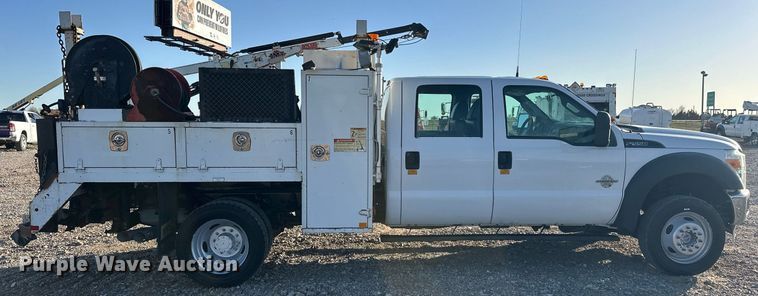 image for item EJ5324 2013 Ford F550 utility / service truck