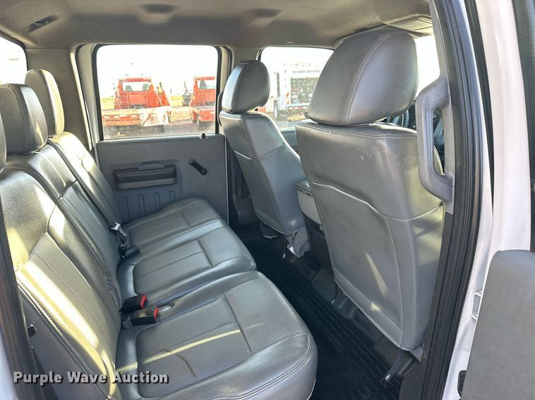 image for item EJ5324 2013 Ford F550 utility / service truck