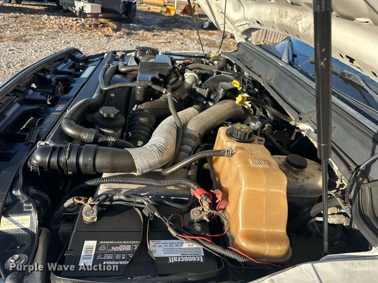 image for item EJ5324 2013 Ford F550 utility / service truck