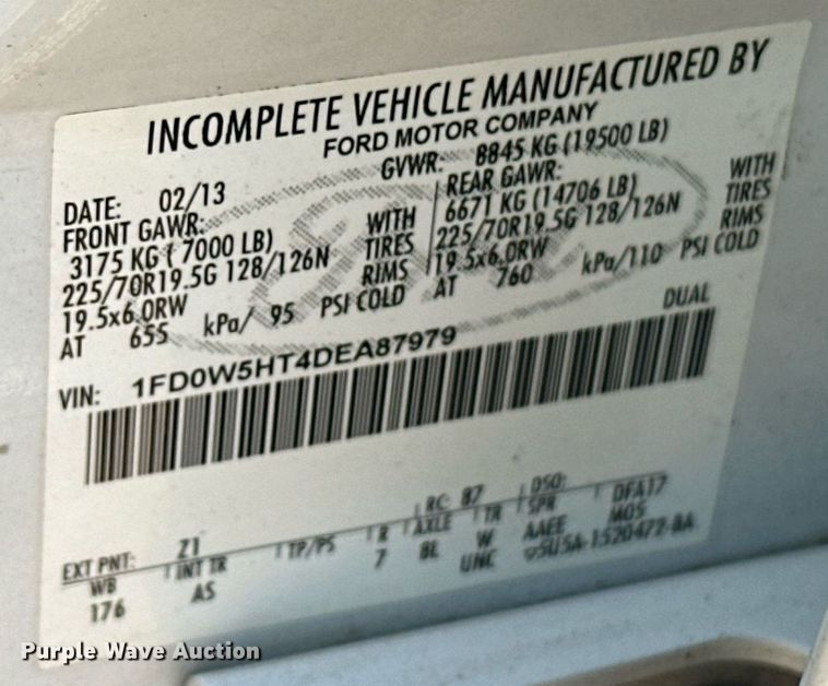 image for item EJ5324 2013 Ford F550 utility / service truck