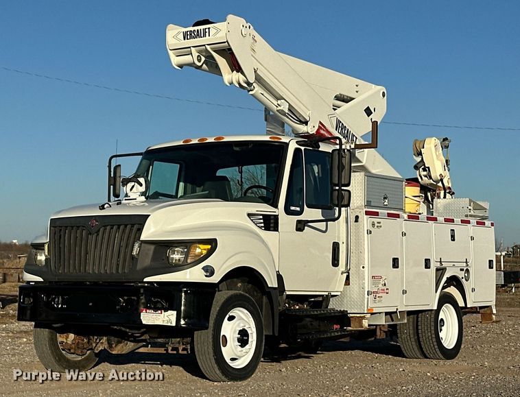 image for item EJ5325 2016 International Terrastar SFA 4X4 bucket truck