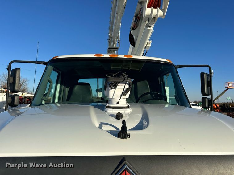 image for item EJ5325 2016 International Terrastar SFA 4X4 bucket truck