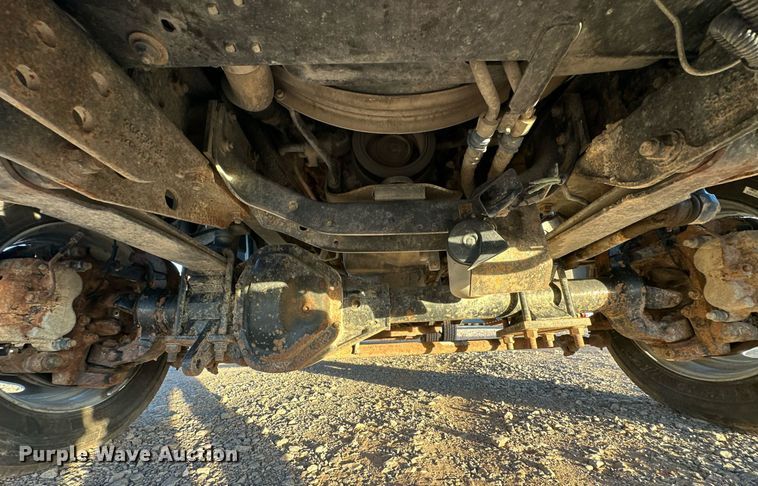 image for item EJ5325 2016 International Terrastar SFA 4X4 bucket truck