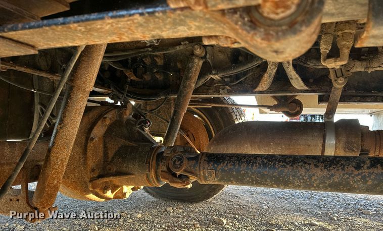 image for item EJ5325 2016 International Terrastar SFA 4X4 bucket truck