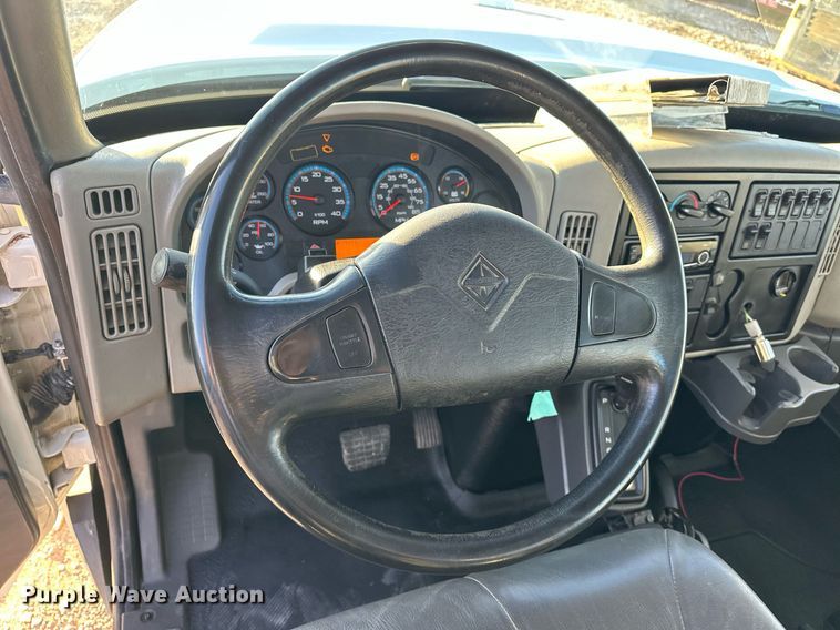 image for item EJ5325 2016 International Terrastar SFA 4X4 bucket truck