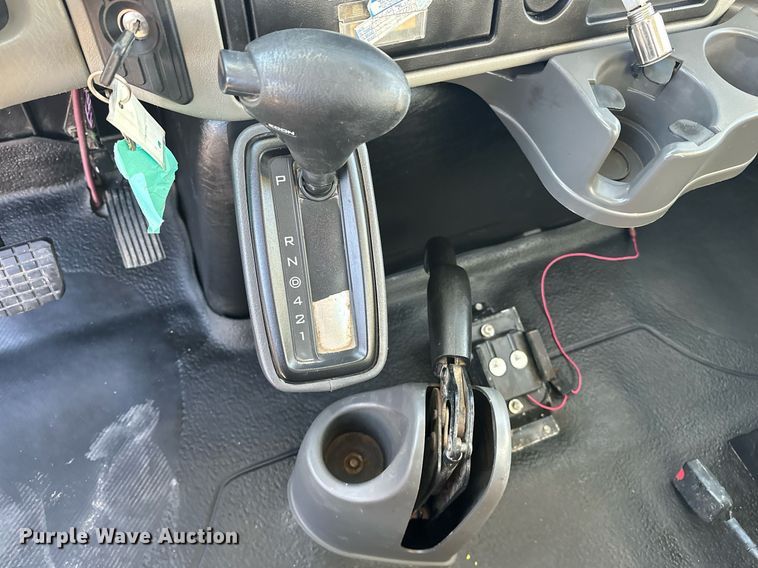 image for item EJ5325 2016 International Terrastar SFA 4X4 bucket truck