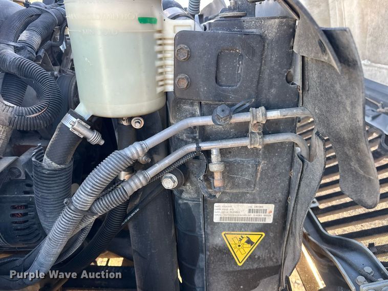 image for item EJ5325 2016 International Terrastar SFA 4X4 bucket truck