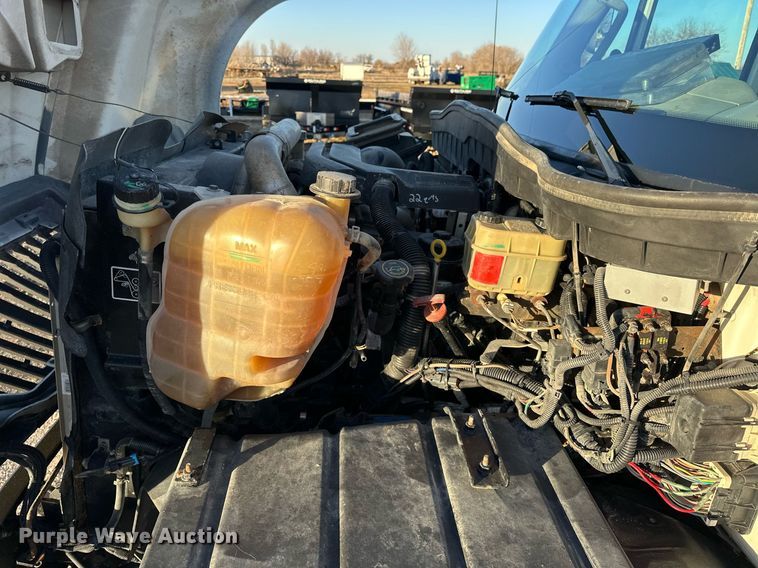 image for item EJ5325 2016 International Terrastar SFA 4X4 bucket truck