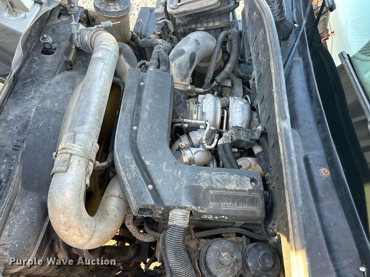 image for item EJ5325 2016 International Terrastar SFA 4X4 bucket truck