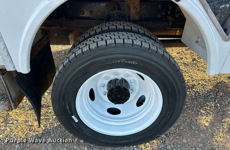 image for item EJ5325 2016 International Terrastar SFA 4X4 bucket truck