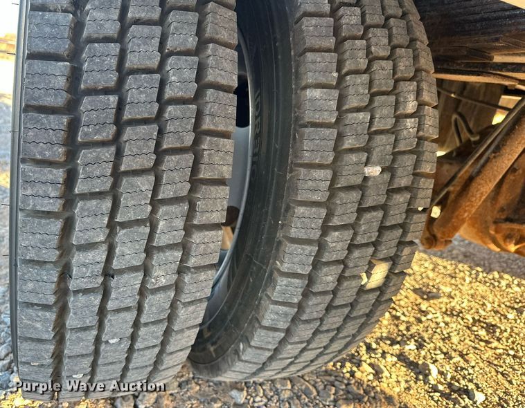 image for item EJ5325 2016 International Terrastar SFA 4X4 bucket truck