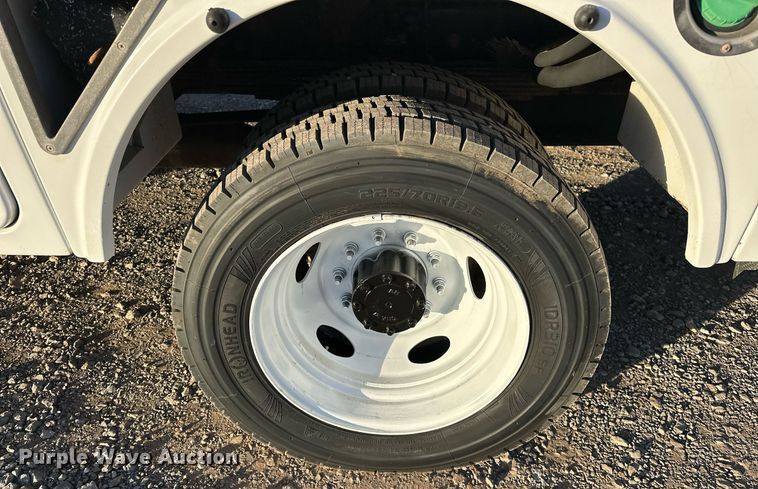 image for item EJ5325 2016 International Terrastar SFA 4X4 bucket truck