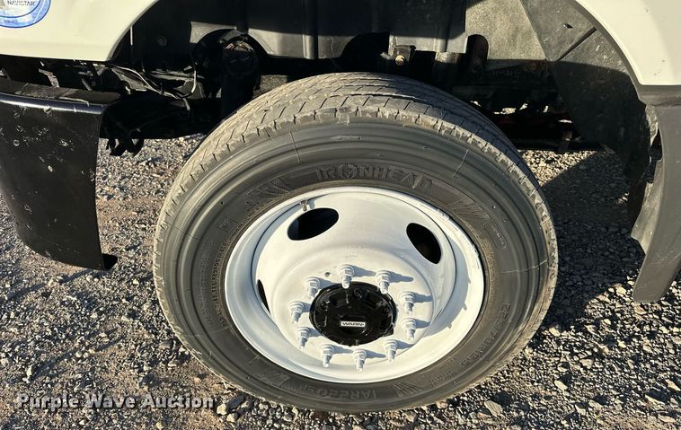 image for item EJ5325 2016 International Terrastar SFA 4X4 bucket truck