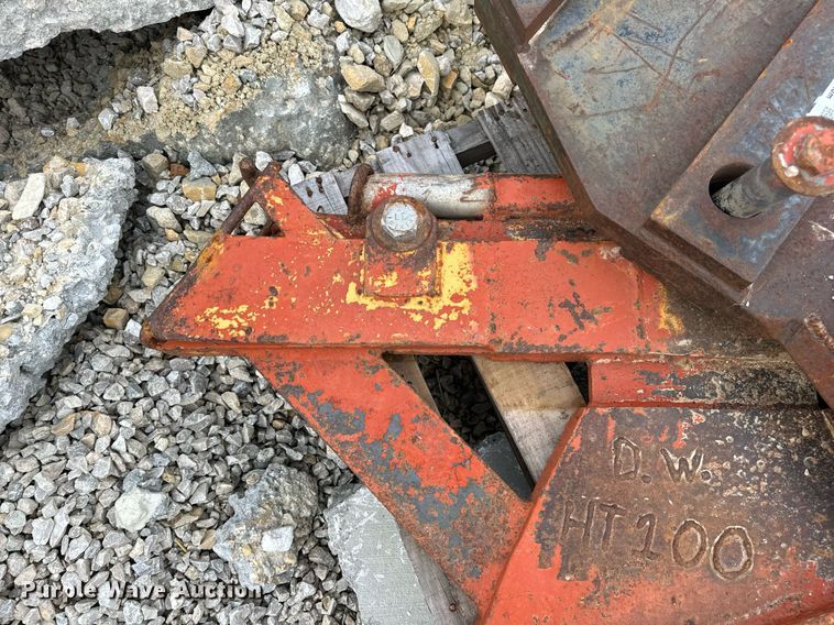 image for item EN5000 Ditch Witch HT-100 (3) vibratory plow blades