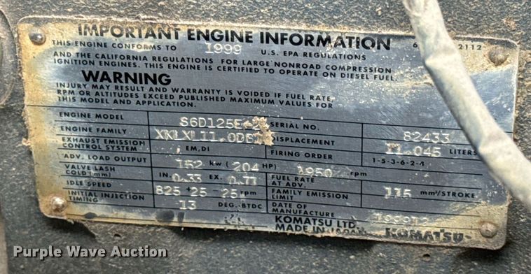 image for item EN5001 2001 Komatsu  D65EX-12 dozer