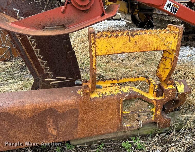 image for item EN5005 Komatsu 4CA31-B dozer blade