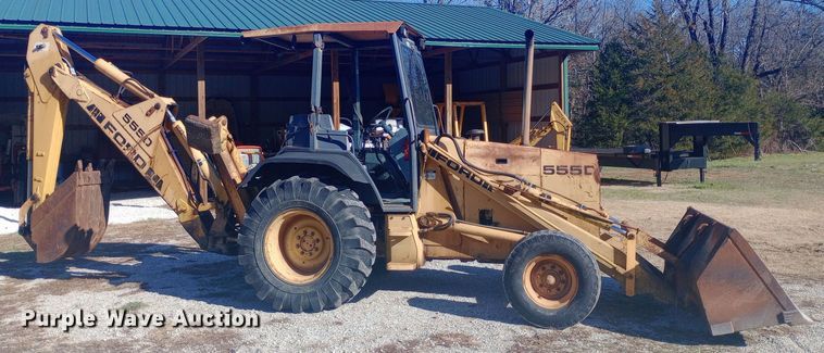 image for item EN8643 1994 New Holland 555D backhoe