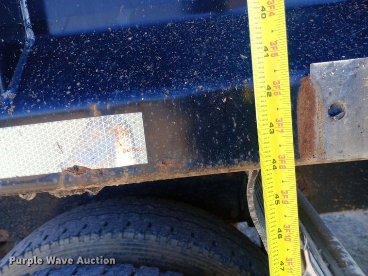 image for item EN8661 1989 Peterbilt  378 dump truck