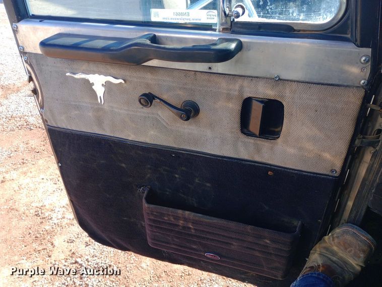 image for item EN8661 1989 Peterbilt  378 dump truck