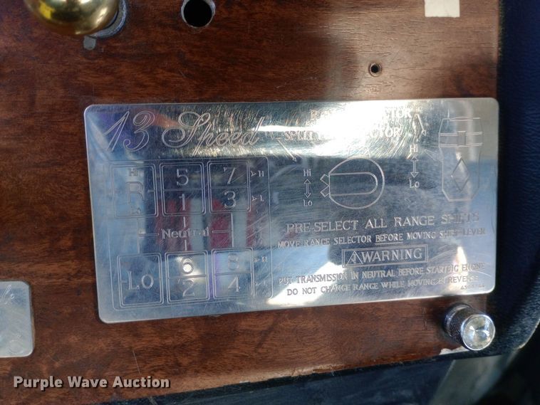 image for item EN8661 1989 Peterbilt  378 dump truck