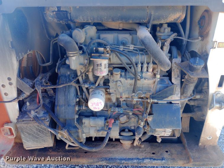 image for item EN8663 2011 Bobcat S750 skid steer loader