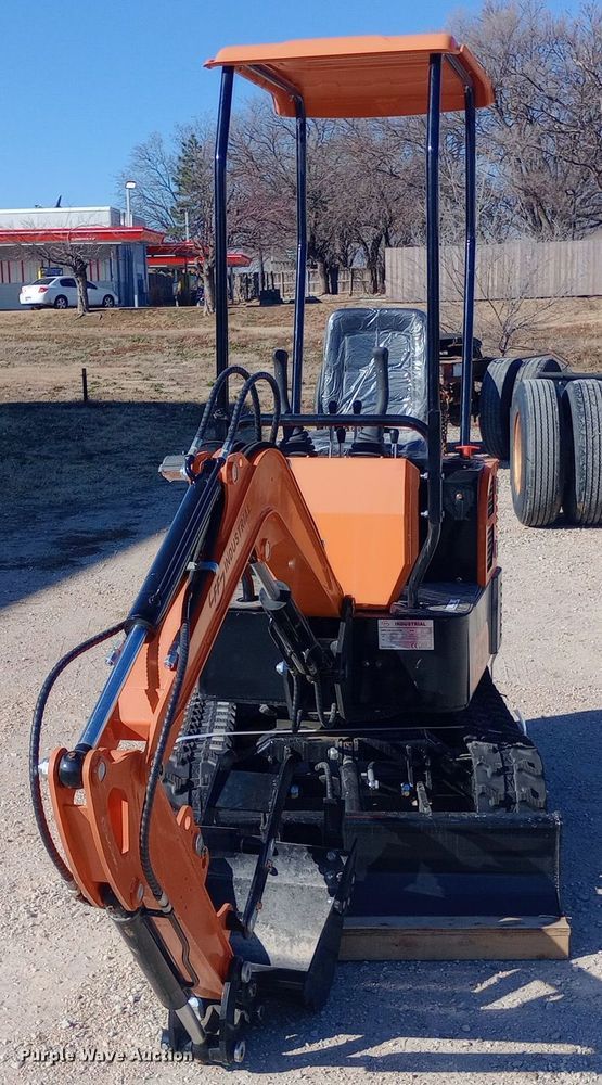 image for item EN8672 2024 FF Industrial  FF12R mini excavator