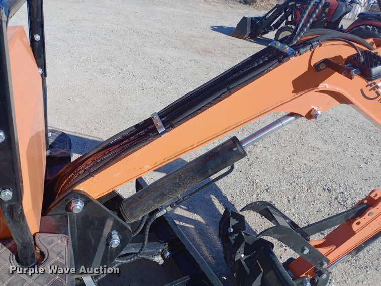 image for item EN8672 2024 FF Industrial  FF12R mini excavator