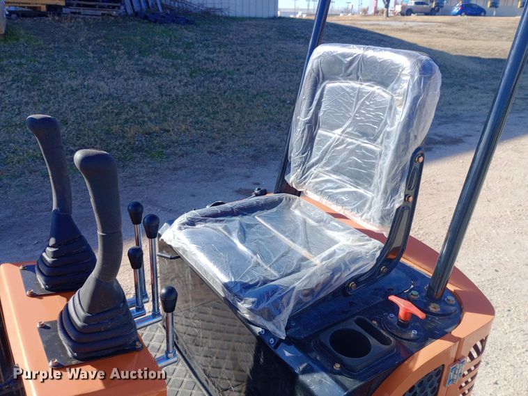 image for item EN8672 2024 FF Industrial  FF12R mini excavator