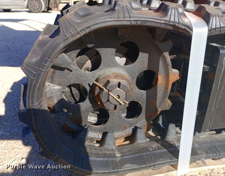 image for item EN8672 2024 FF Industrial  FF12R mini excavator