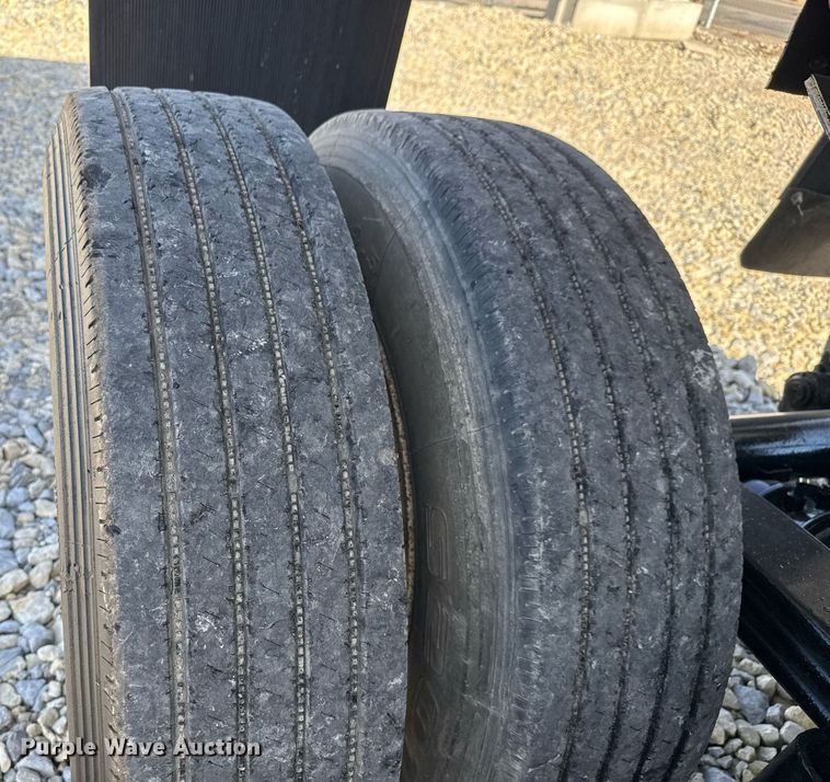 image for item LH9403 1998 Clement LW3829 end dump trailer