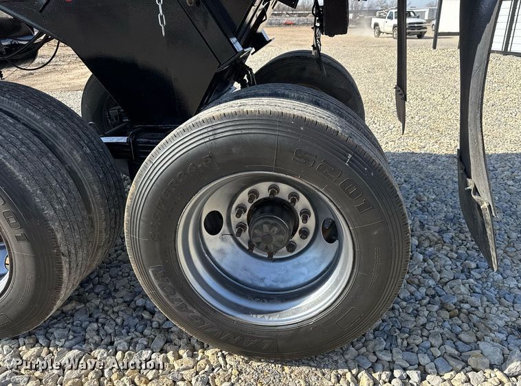 image for item LH9403 1998 Clement LW3829 end dump trailer