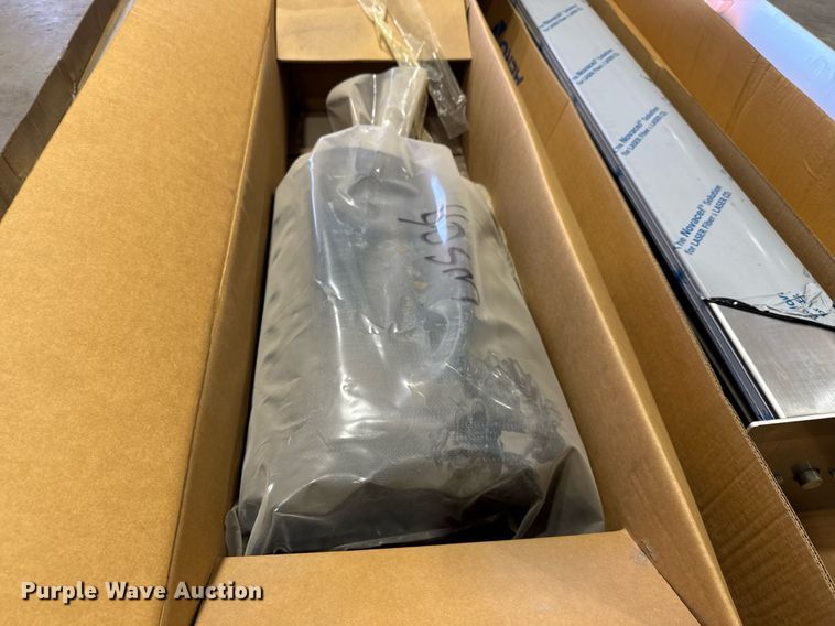 image for item LH9403 1998 Clement LW3829 end dump trailer