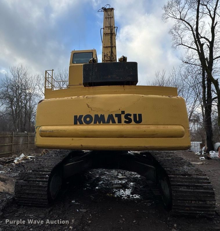 image for item OG9782 2001 Komatsu PC450LC-6K material handler