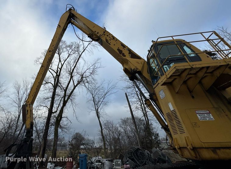 image for item OG9782 2001 Komatsu PC450LC-6K material handler