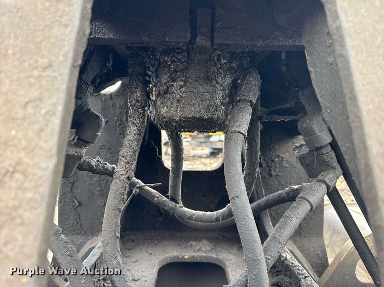 image for item OG9782 2001 Komatsu PC450LC-6K material handler