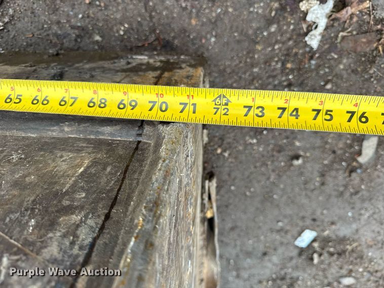 image for item OG9782 2001 Komatsu PC450LC-6K material handler