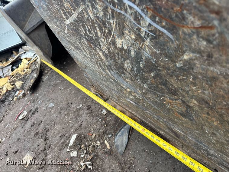 image for item OG9782 2001 Komatsu PC450LC-6K material handler