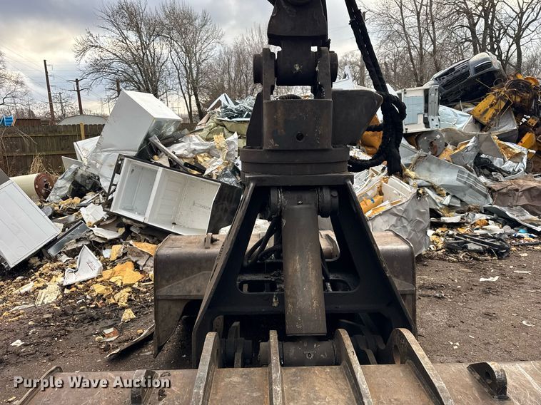 image for item OG9782 2001 Komatsu PC450LC-6K material handler