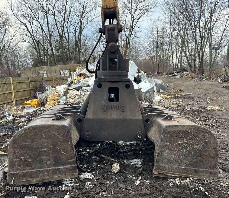 image for item OG9782 2001 Komatsu PC450LC-6K material handler