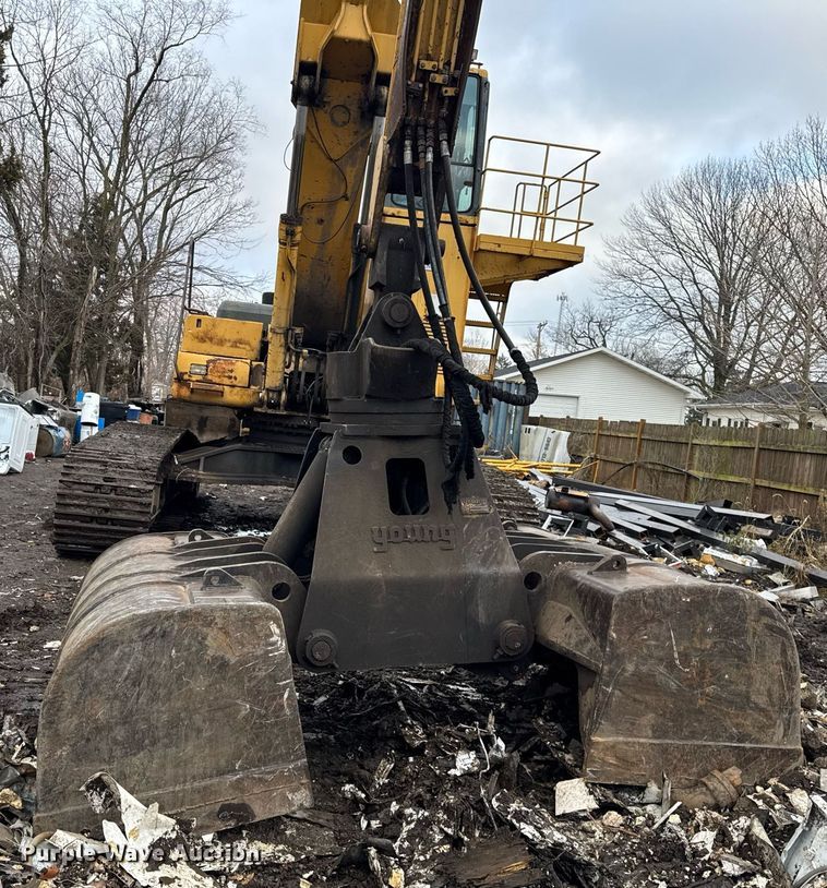 image for item OG9782 2001 Komatsu PC450LC-6K material handler