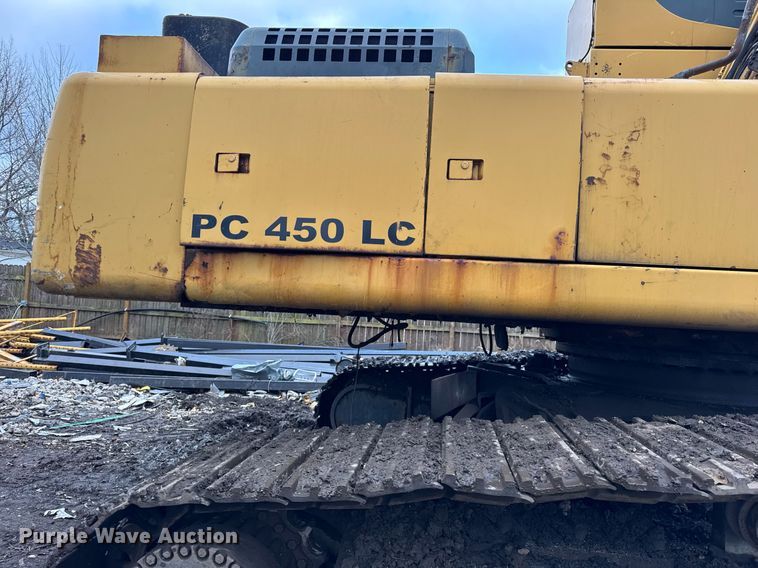 image for item OG9782 2001 Komatsu PC450LC-6K material handler