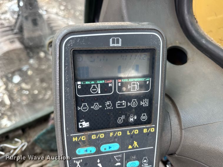 image for item OG9782 2001 Komatsu PC450LC-6K material handler