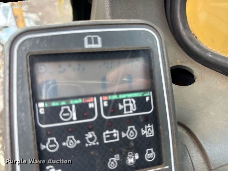 image for item OG9782 2001 Komatsu PC450LC-6K material handler