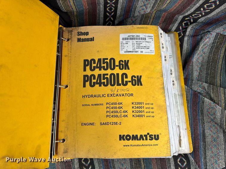 image for item OG9782 2001 Komatsu PC450LC-6K material handler