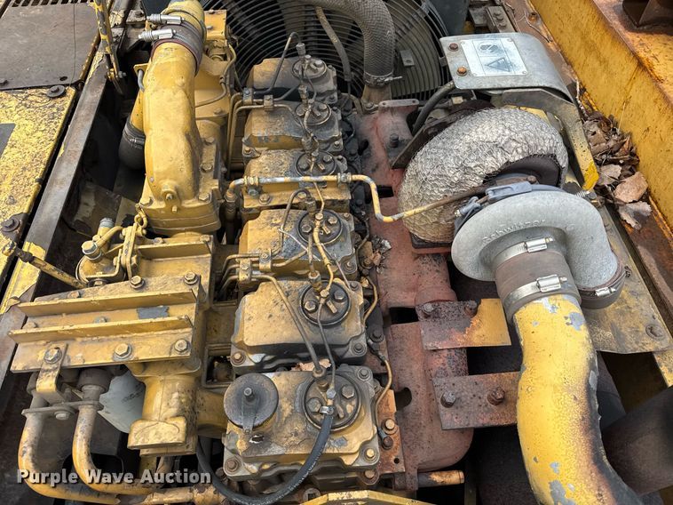 image for item OG9782 2001 Komatsu PC450LC-6K material handler